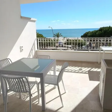 Bm Seaview *